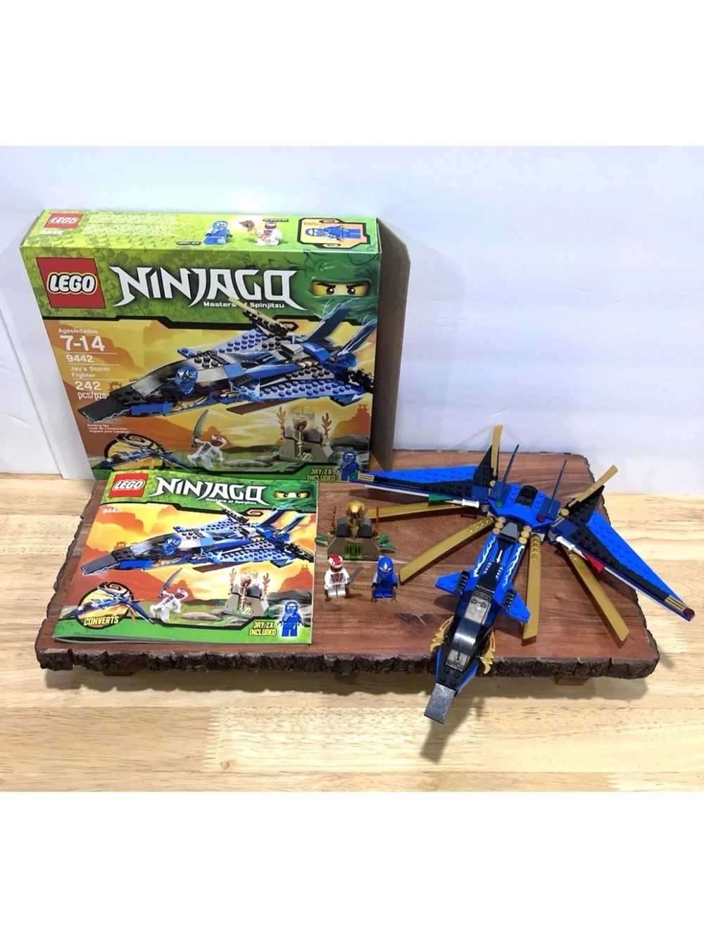 LEGO Ninjago Jay's Storm Fighter #9442 with Box Instruction Legos and Figurines